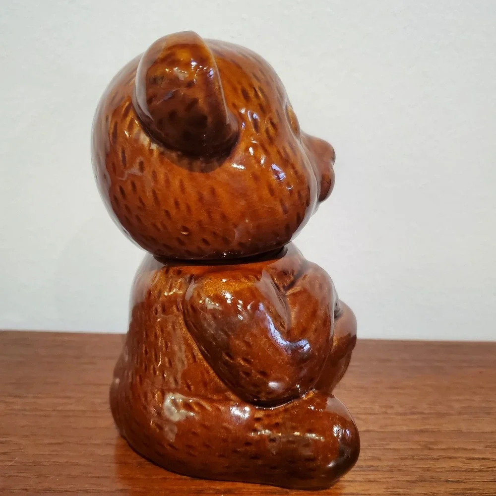 Vintage Hand Painted Honey Bear Jar With Lid without dipping stick